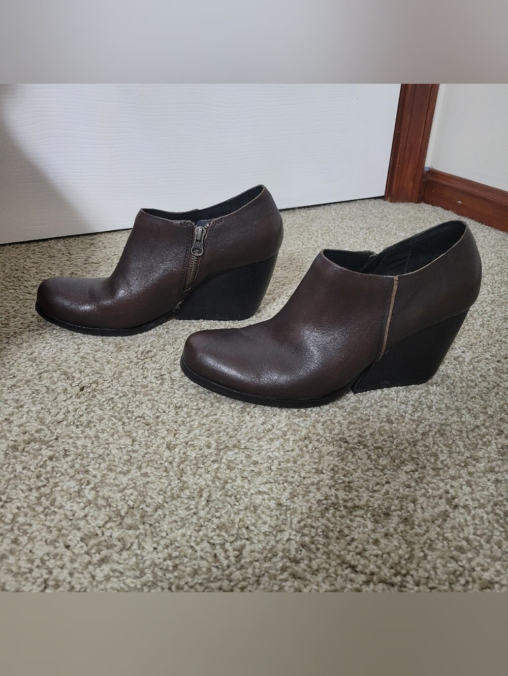 Kork-Ease Women's "Holmes" Brown Leather Wedge Ankle Booties, Size 9.5